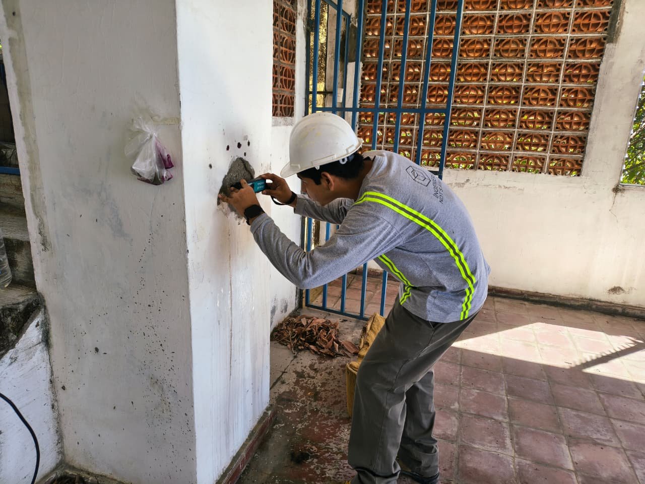 Ensayo de resistividad eléctrica en concreto